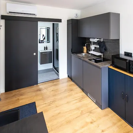 Chez Lilyves - Avec Terrasse Privee Apartament *