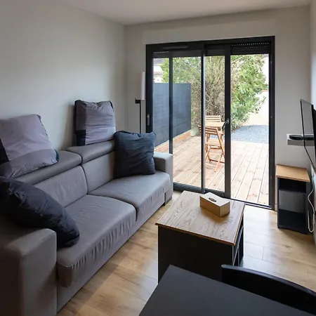 Chez Lilyves - Avec Terrasse Privee Apartamento Bouray-sur-Juine